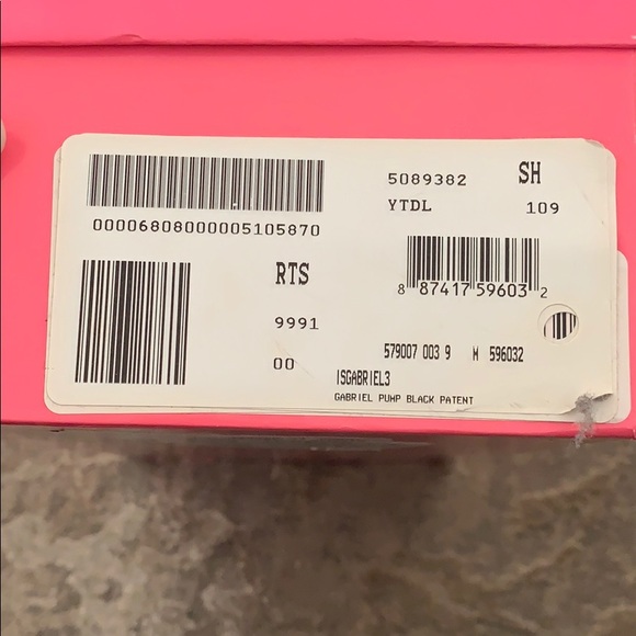 Isaac mizrahi Gabriel pump black patent - Picture 2 of 5